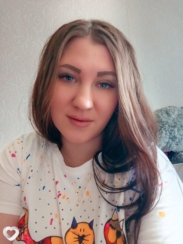 Аня
