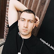 Денис