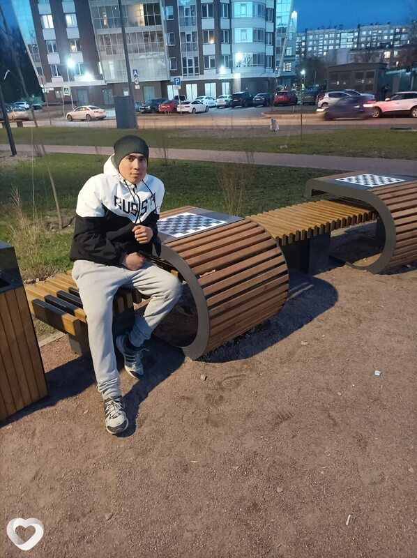 Платон