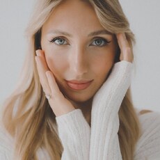 Надя