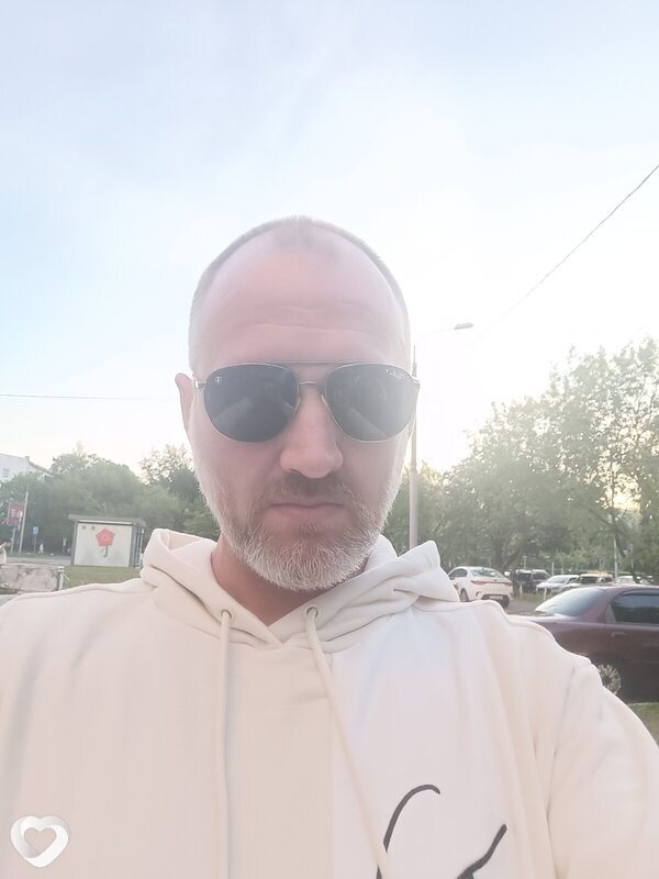 Женя