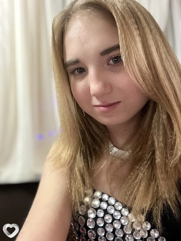 Юля