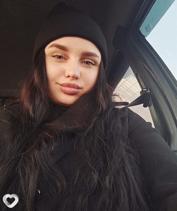Юля
