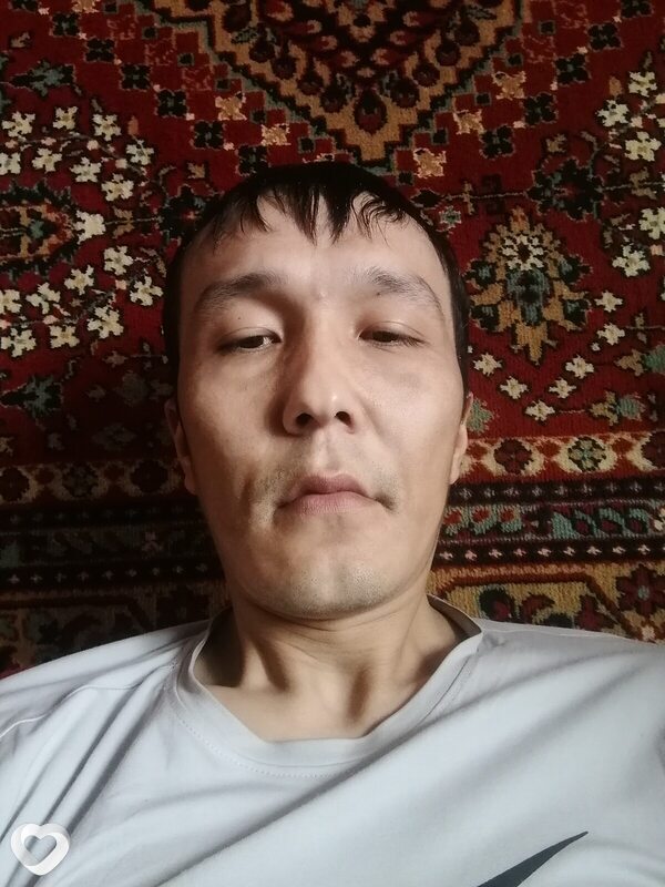 Женя