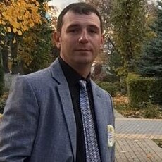Максим