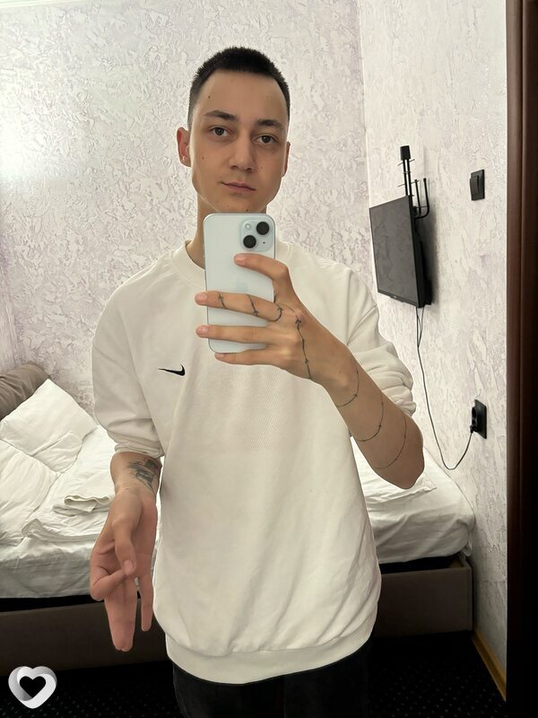 Максим