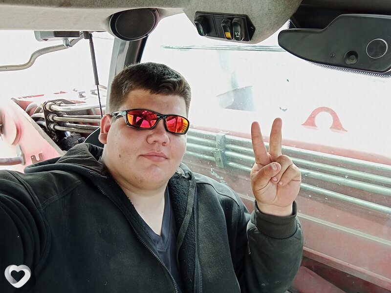 Женя