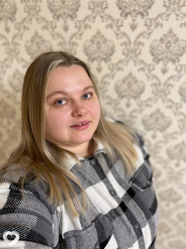 Полина