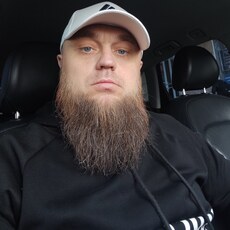 Артём