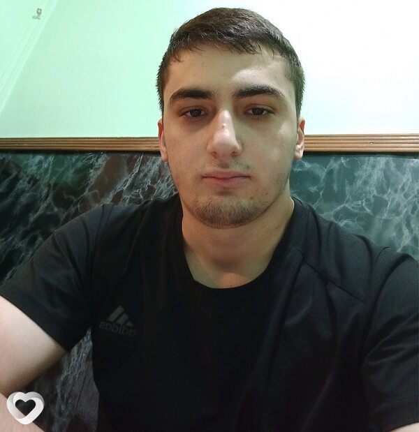 Максим