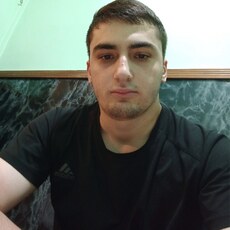 Максим