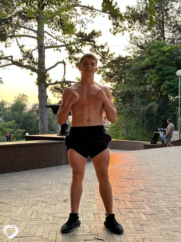 Ден