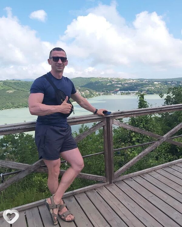 Лев