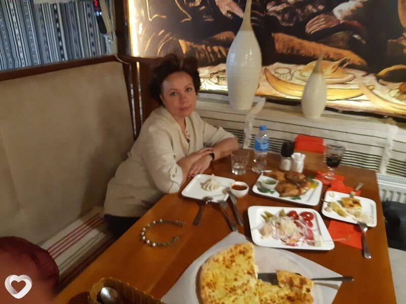 Надя