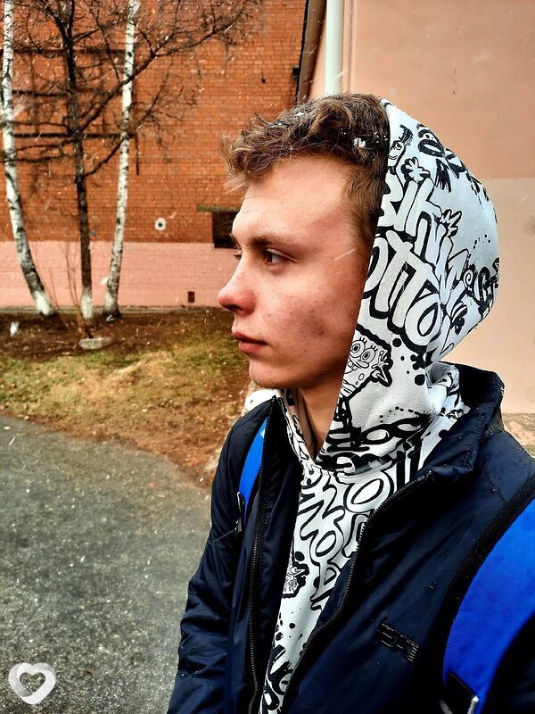 Женя