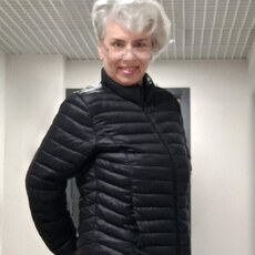 Полина