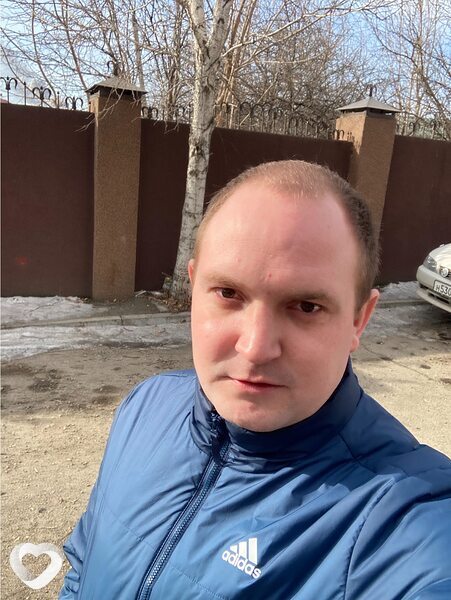 Артём