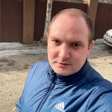 Артём