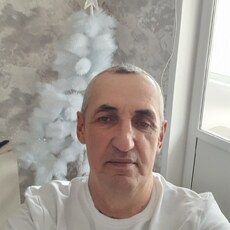 Валя