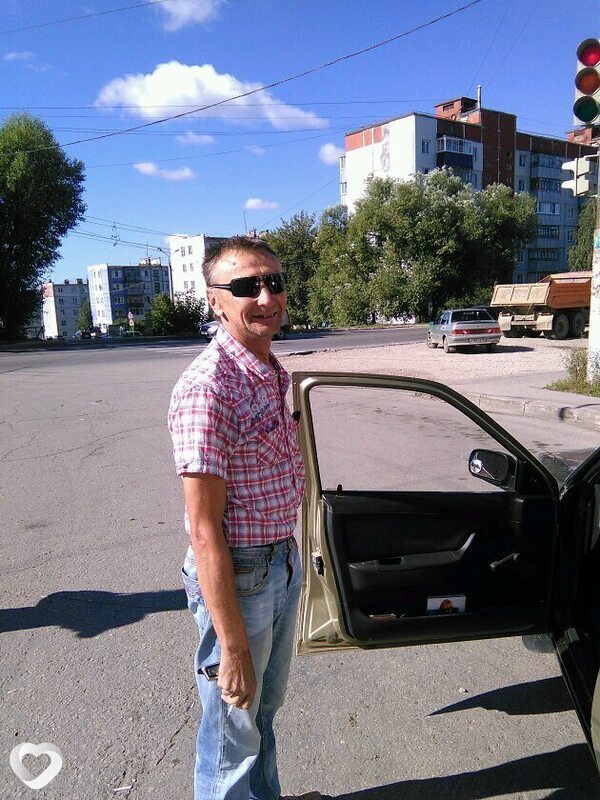 Валя