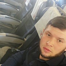 Валя