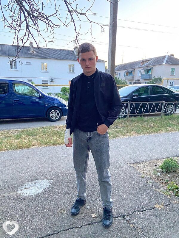 Геннадий