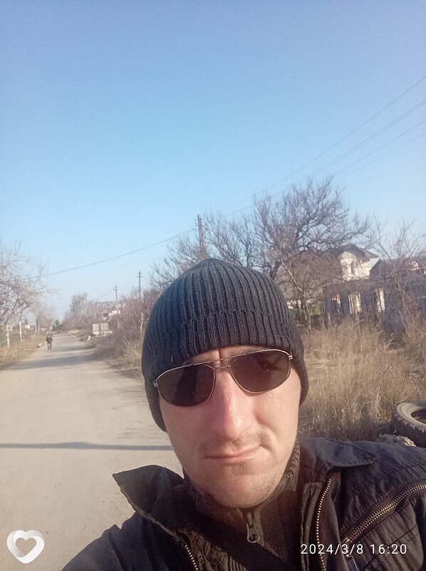 Денис