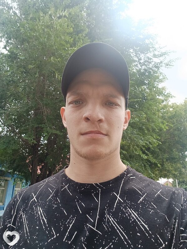 Толя