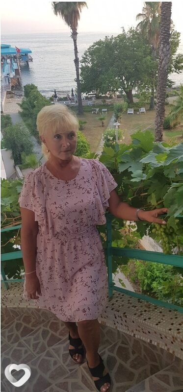 Мила