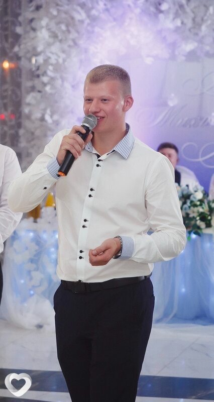 Максим
