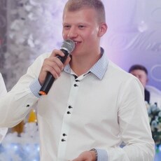 Максим
