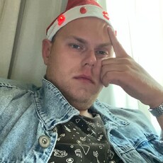 Артём
