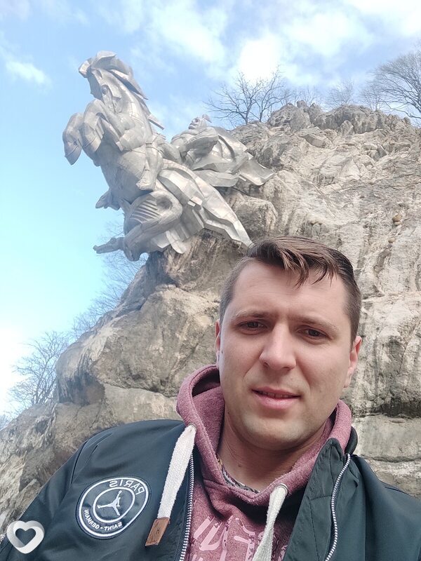 Лёня