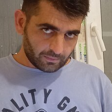 Лёня
