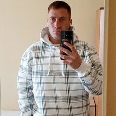 Артём