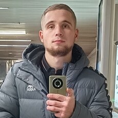 Валя
