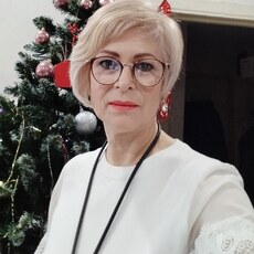 Аня