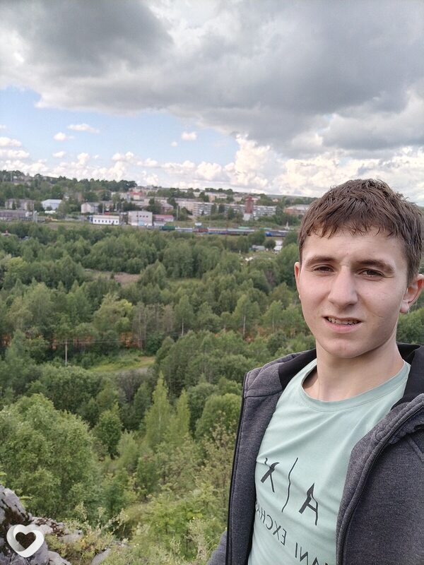 Лев