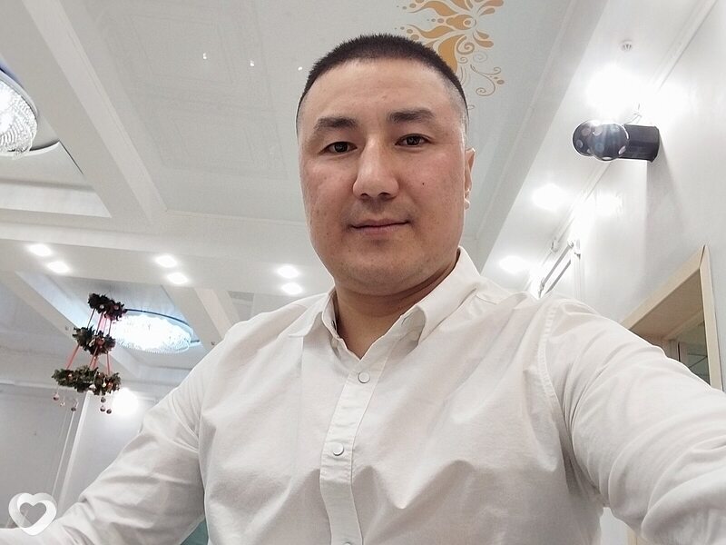 Юрий