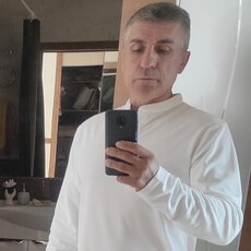 Илья