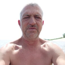Максим