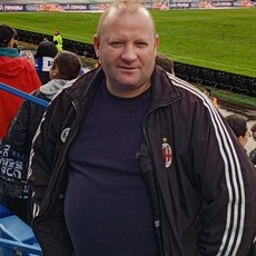 Артём