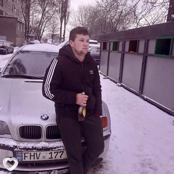 Денис