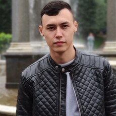 Максим