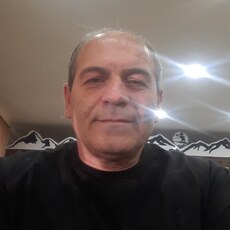 Лаврик
