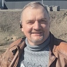 Валя