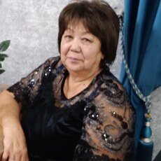 Оля