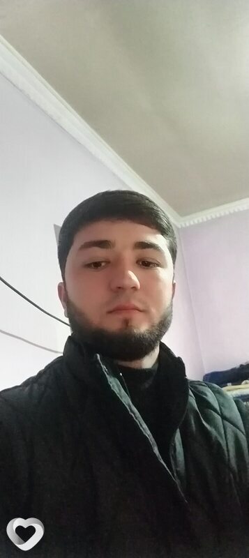 Артём