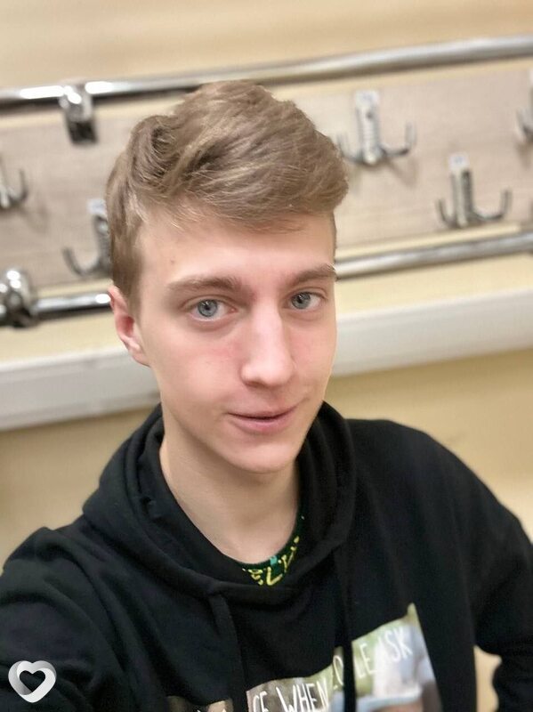 Женя