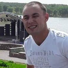 Максим